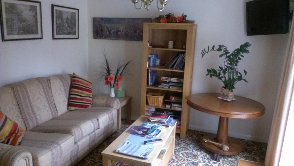 St Edmundsbury B&B Drayton  外观 照片