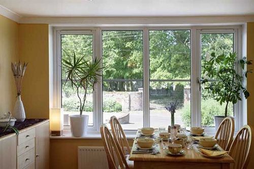 St Edmundsbury B&B Drayton  外观 照片